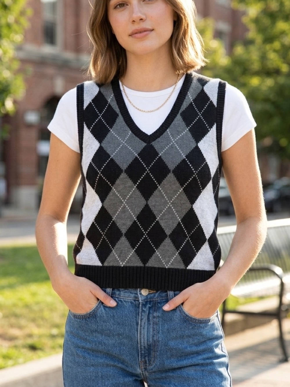 Brandy Melville Cozy Argyle Sweater Vest Classic Preppy Dark Academia One Size